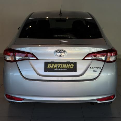 TOYOTA Yaris Sedan 1.5 16V 4P FLEX XL MULTIDRIVE AUTOM�TICO CVT, Foto 5