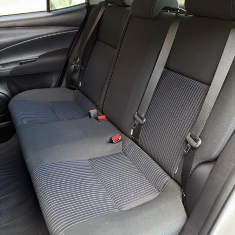 TOYOTA Yaris Sedan 1.5 16V 4P FLEX XL MULTIDRIVE AUTOM�TICO CVT, Foto 12