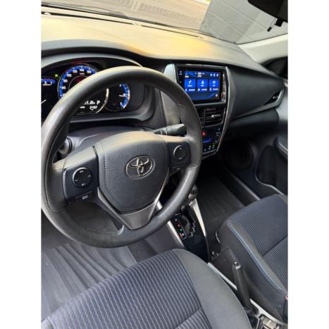 TOYOTA Yaris Sedan 1.3 16V 4P FLEX XL PLUS TECH MULTIDRIVE AUTOM�TICO CVT, Foto 9
