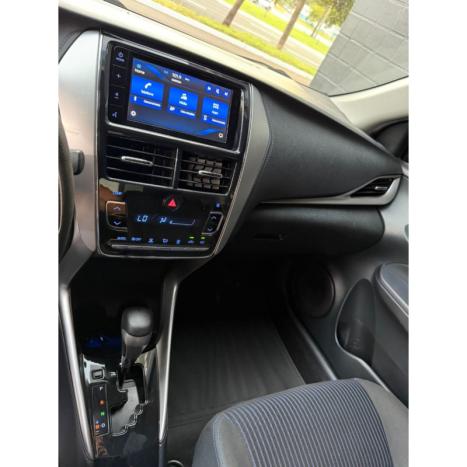 TOYOTA Yaris Sedan 1.3 16V 4P FLEX XL PLUS TECH MULTIDRIVE AUTOM�TICO CVT, Foto 10