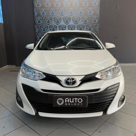 TOYOTA Yaris Sedan 1.5 16V 4P FLEX XL PLUS CONNECT MULTIDRIVE AUTOM�TICO CVT, Foto 2