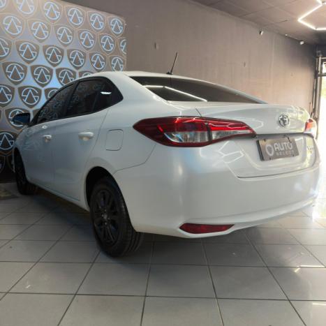 TOYOTA Yaris Sedan 1.5 16V 4P FLEX XL PLUS CONNECT MULTIDRIVE AUTOM�TICO CVT, Foto 4