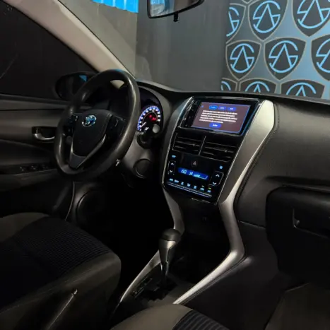 TOYOTA Yaris Sedan 1.5 16V 4P FLEX XL PLUS CONNECT MULTIDRIVE AUTOM�TICO CVT, Foto 7