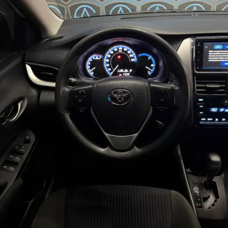 TOYOTA Yaris Sedan 1.5 16V 4P FLEX XL PLUS CONNECT MULTIDRIVE AUTOM�TICO CVT, Foto 9