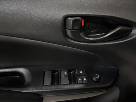 TOYOTA Yaris Sedan 1.5 16V 4P FLEX XL LIVE MULTIDRIVE AUTOM�TICO CVT, Foto 13