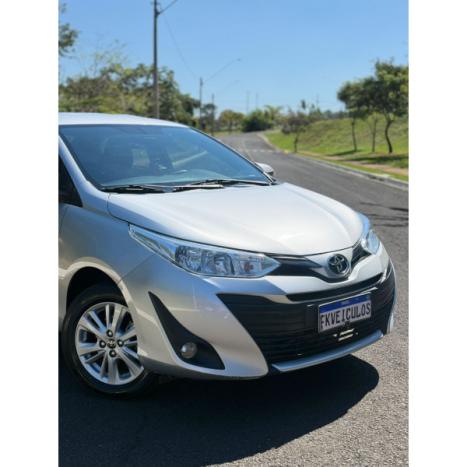 TOYOTA Yaris Sedan 1.5 16V 4P FLEX XL, Foto 5
