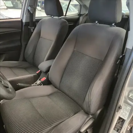 TOYOTA Yaris Sedan 1.5 16V 4P FLEX XL MULTIDRIVE AUTOM�TICO CVT, Foto 12