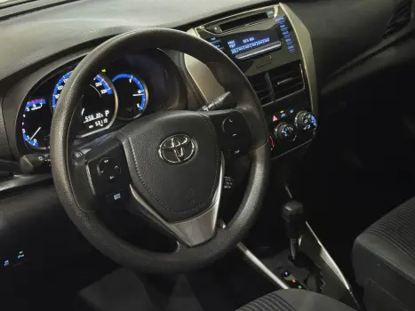 TOYOTA Yaris Sedan 1.5 16V 4P FLEX XL LIVE MULTIDRIVE AUTOM�TICO CVT, Foto 14