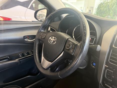 TOYOTA Yaris Sedan 1.5 16V 4P FLEX XS MULTIDRIVE AUTOM�TICO CVT, Foto 12
