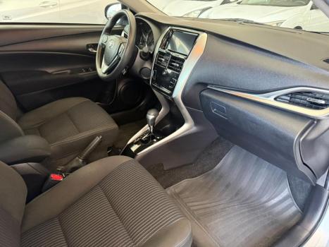 TOYOTA Yaris Sedan 1.5 16V 4P FLEX XL PLUS TECH MULTIDRIVE AUTOM�TICO CVT, Foto 8