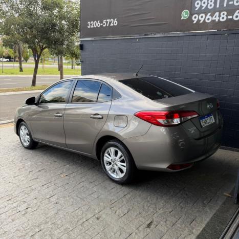 TOYOTA Yaris Sedan 1.5 16V 4P FLEX XL MULTIDRIVE AUTOM�TICO CVT, Foto 4