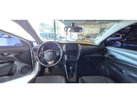 TOYOTA Yaris Sedan 1.5 16V 4P FLEX PLUS MULTIDRIVE AUTOM�TICO CVT, Foto 7