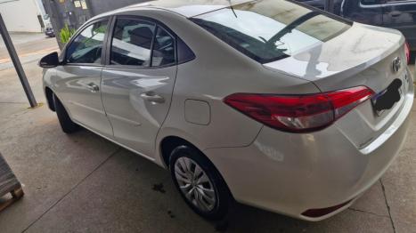 TOYOTA Yaris Sedan 1.5 16V 4P FLEX XL MULTIDRIVE AUTOM�TICO CVT, Foto 4