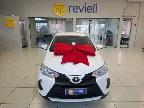 TOYOTA Yaris Sedan 1.5 16V 4P FLEX XL MULTIDRIVE AUTOMÁTICO CVT, Foto 3