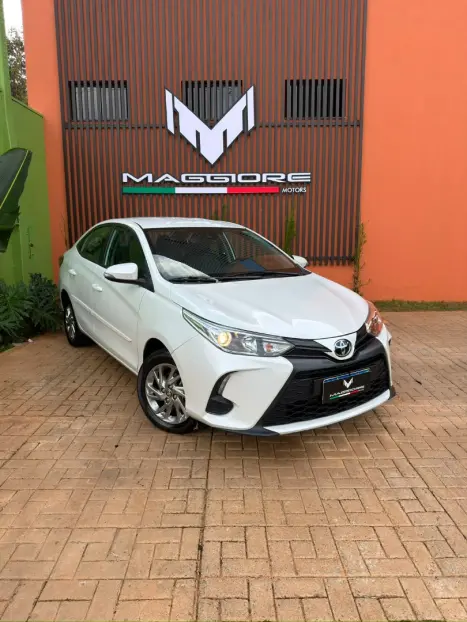 TOYOTA Yaris Sedan 1.5 16V 4P FLEX XS MULTIDRIVE AUTOM�TICO CVT, Foto 1