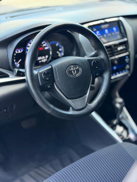 TOYOTA Yaris Sedan 1.5 16V 4P FLEX XL PLUS CONNECT MULTIDRIVE AUTOM�TICO CVT, Foto 11