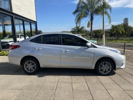 TOYOTA Yaris Sedan 1.5 16V 4P FLEX XS MULTIDRIVE AUTOM�TICO CVT, Foto 4