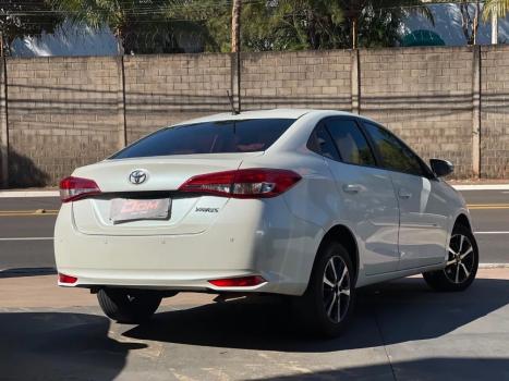 TOYOTA Yaris Sedan 1.5 16V 4P FLEX XL PLUS TECH MULTIDRIVE AUTOMÁTICO CVT, Foto 13