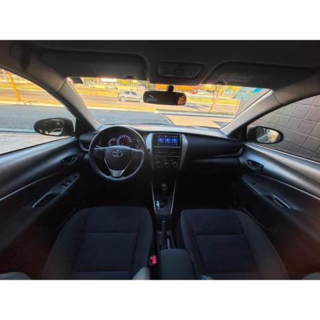 TOYOTA Yaris Sedan 1.5 16V 4P FLEX XL MULTIDRIVE AUTOM�TICO CVT, Foto 6