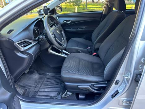 TOYOTA Yaris Sedan 1.5 16V 4P FLEX XL PLUS TECH MULTIDRIVE AUTOM�TICO CVT, Foto 9