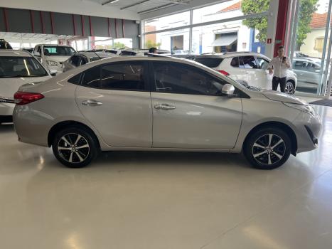 TOYOTA Yaris Sedan 1.5 16V 4P FLEX XLS CONNECT MULTIDRIVE AUTOM�TICO CVT, Foto 3