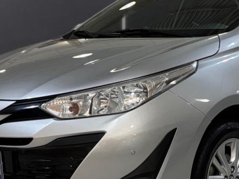 TOYOTA Yaris Sedan 1.5 16V 4P FLEX XL, Foto 2
