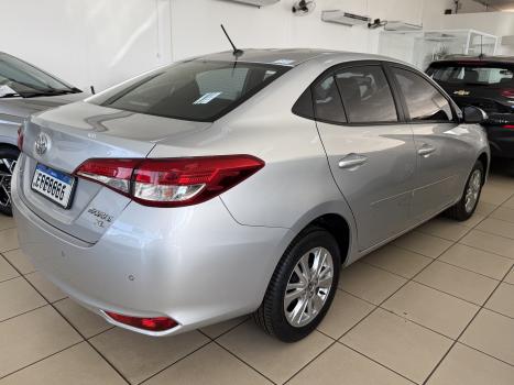 TOYOTA Yaris Sedan 1.5 16V 4P FLEX XL MULTIDRIVE AUTOM�TICO CVT, Foto 4