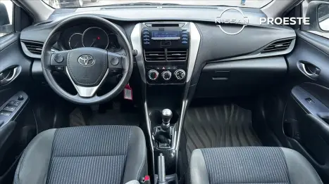 TOYOTA Yaris Sedan 1.5 16V 4P FLEX XL MULTIDRIVE AUTOM�TICO CVT, Foto 9