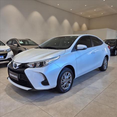 TOYOTA Yaris Sedan 1.5 16V 4P FLEX XS MULTIDRIVE AUTOM�TICO CVT, Foto 3