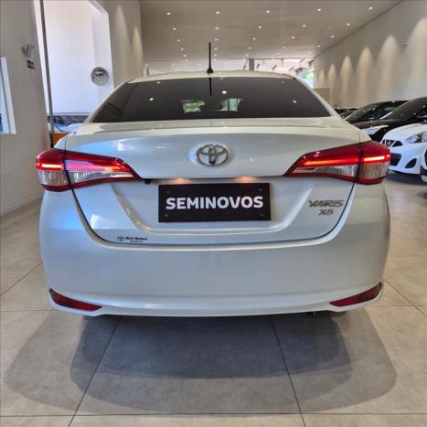 TOYOTA Yaris Sedan 1.5 16V 4P FLEX XS MULTIDRIVE AUTOM�TICO CVT, Foto 5