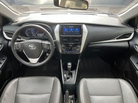 TOYOTA Yaris Sedan 1.5 16V 4P FLEX XL PLUS CONNECT MULTIDRIVE AUTOMÁTICO CVT, Foto 8