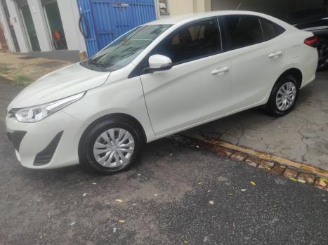 TOYOTA Yaris Sedan 1.5 16V 4P FLEX XL LIVE MULTIDRIVE AUTOMÁTICO CVT, Foto 2