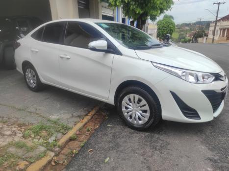 TOYOTA Yaris Sedan 1.5 16V 4P FLEX XL LIVE MULTIDRIVE AUTOMÁTICO CVT, Foto 3