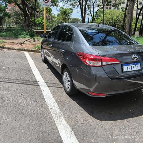 TOYOTA Yaris Sedan 1.5 16V 4P FLEX XL MULTIDRIVE AUTOMÁTICO CVT, Foto 3