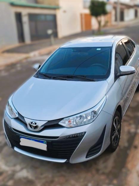 TOYOTA Yaris Sedan 1.5 16V 4P FLEX XL PLUS CONNECT MULTIDRIVE AUTOMÁTICO CVT, Foto 2