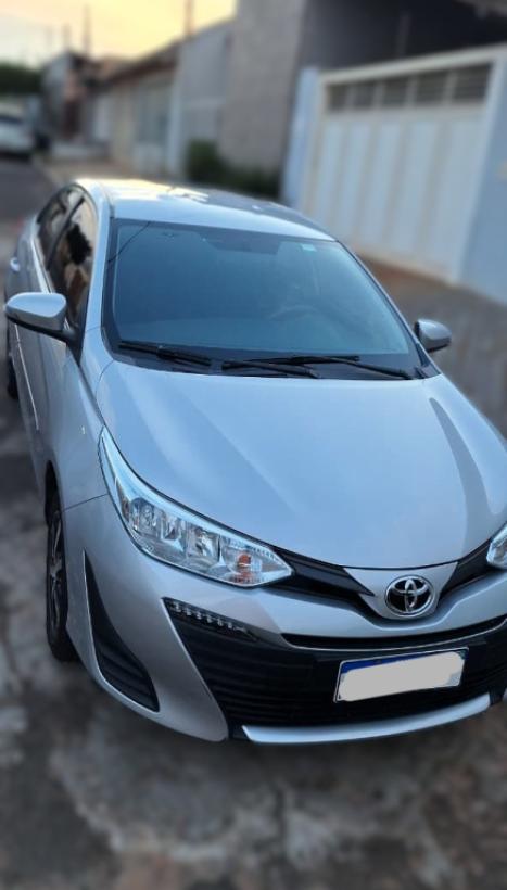 TOYOTA Yaris Sedan 1.5 16V 4P FLEX XL PLUS CONNECT MULTIDRIVE AUTOMÁTICO CVT, Foto 4