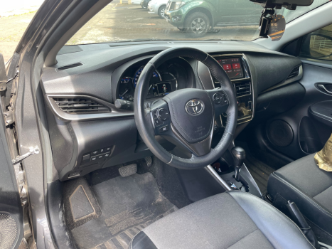 TOYOTA Yaris Sedan 1.5 16V 4P FLEX XS MULTIDRIVE AUTOMÁTICO CVT, Foto 8