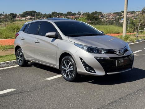 TOYOTA Yaris Sedan , Foto 1