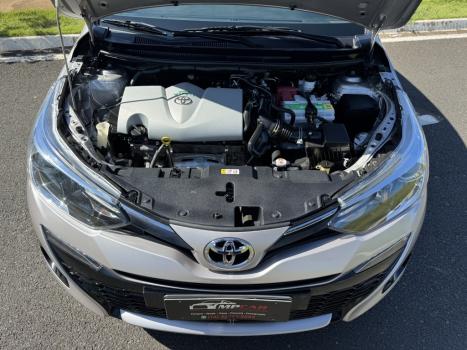 TOYOTA Yaris Sedan , Foto 7