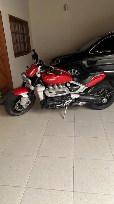 TRIUMPH Rocket III 2500 R, Foto 2