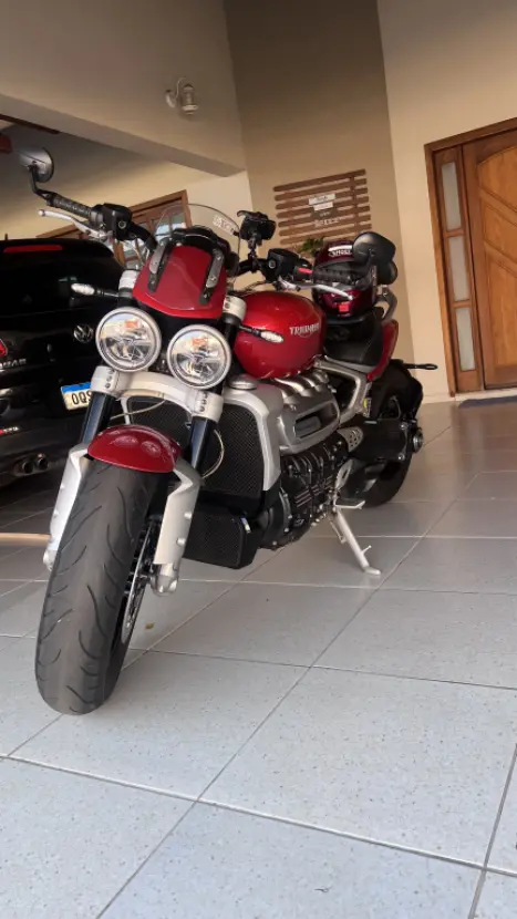 TRIUMPH Rocket III 2500 R, Foto 3