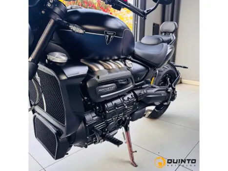 TRIUMPH Rocket III 2500 R, Foto 2