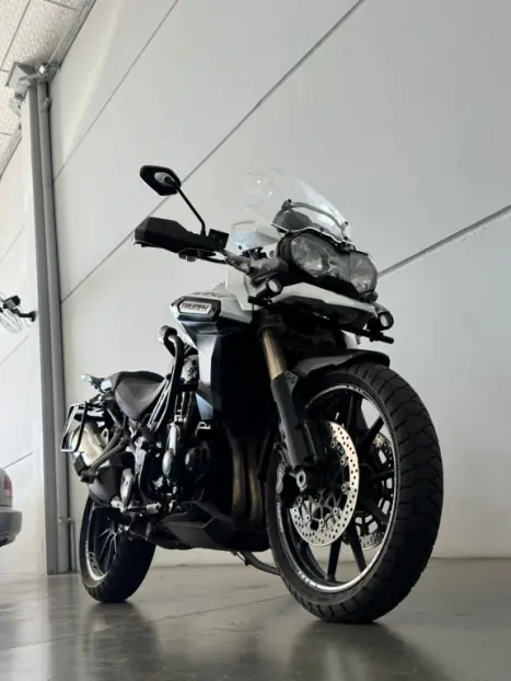 TRIUMPH Tiger 1200 EXPLORER, Foto 4