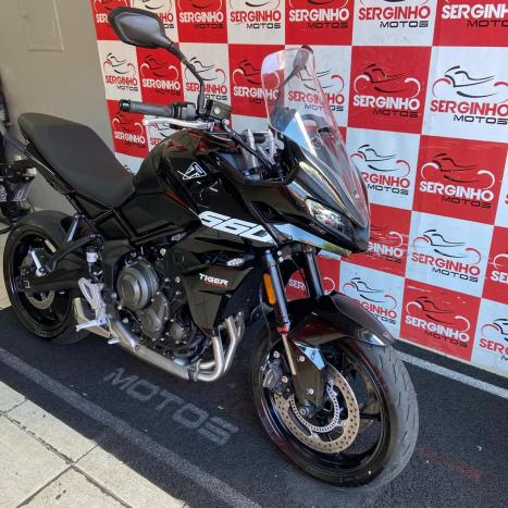 TRIUMPH Tiger 800 XC, Foto 2