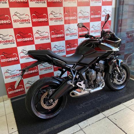 TRIUMPH Tiger 800 XC, Foto 3