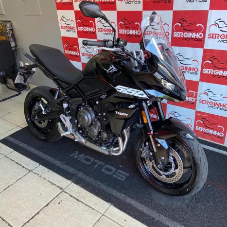 TRIUMPH Tiger 800 XC, Foto 4