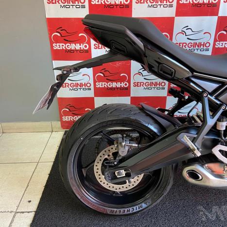 TRIUMPH Tiger 800 XC, Foto 6