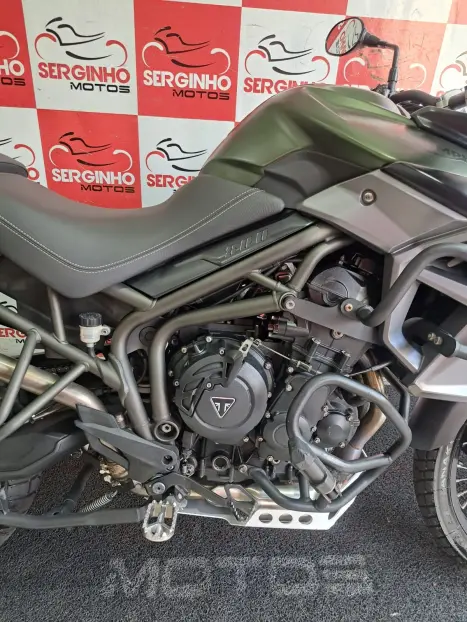 TRIUMPH Tiger 800 XCA, Foto 2