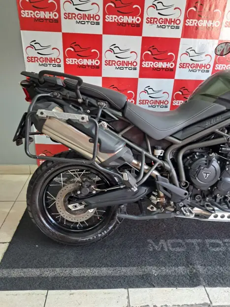 TRIUMPH Tiger 800 XCA, Foto 3