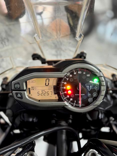 TRIUMPH Tiger 800 XCA, Foto 5